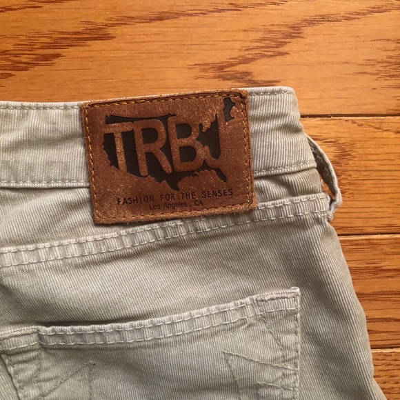 True Religion | 25 - Picture 3 of 6